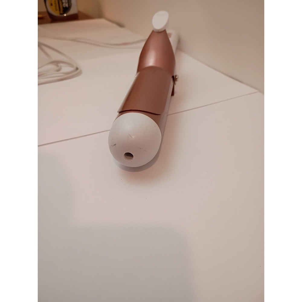 Conair Double Ceramic Curling Iron, 1.5 Inch Curling Iron, White/Rose Gold - Picture 6 of 7